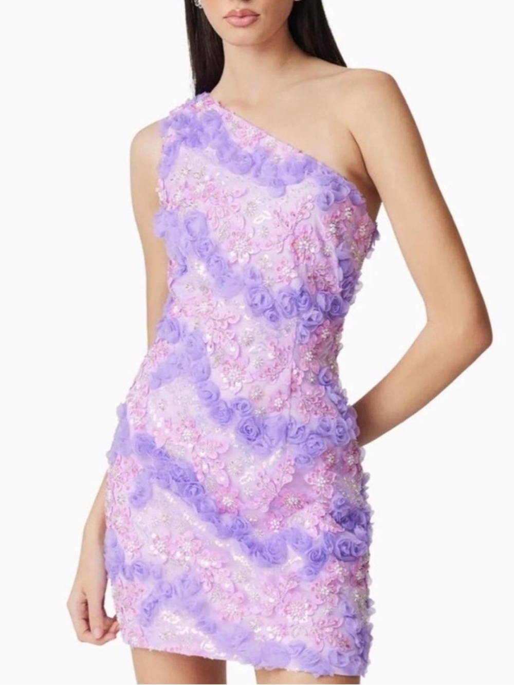 NWT Elliatt Vonni One Shoulder
Purple and Pink Mini Dress